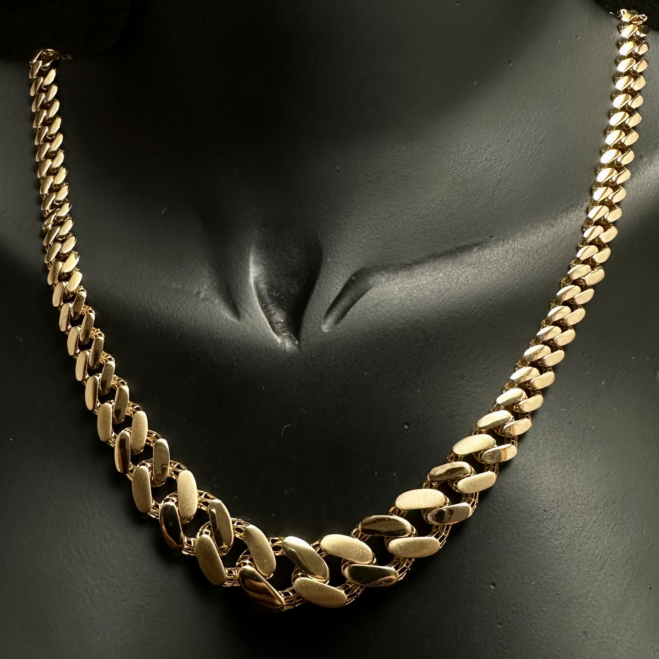 سرویس کارتیر دامله مات و براق