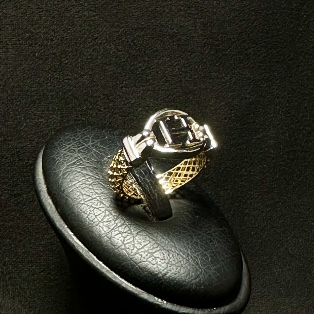 انگشتر طرح جسیکا