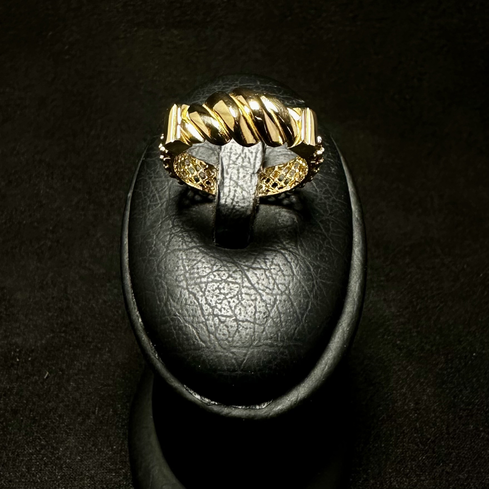 انگشتر طرح جسیکا